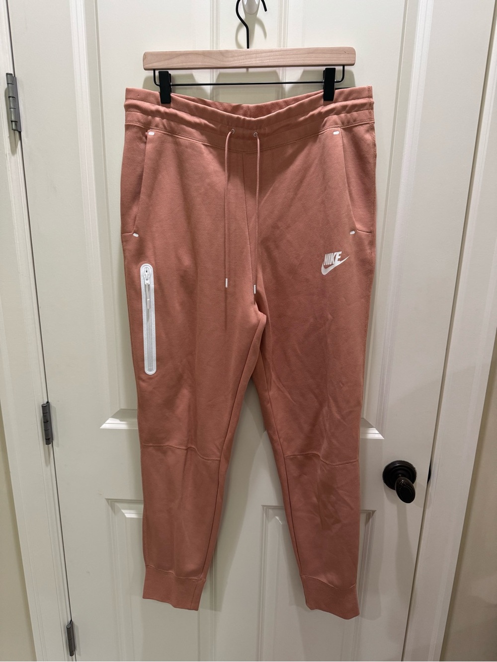 Nike Women’s Fleece Jogger Bottoms